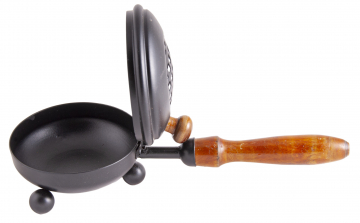 Räucherpfanne Mahani, Eisen mit Holzgriff Räucherpfanne Mahani, Eisen mit Holzgriff